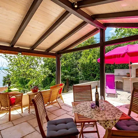 Hrvatin Опатия