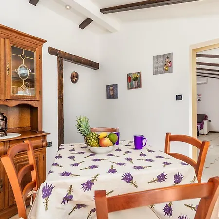 Hrvatin Апартаменты