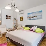 Hrvatin Apartment Opatija