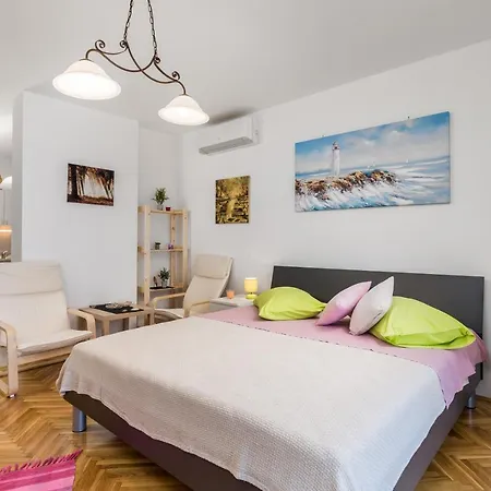 Hrvatin Apartment Opatija